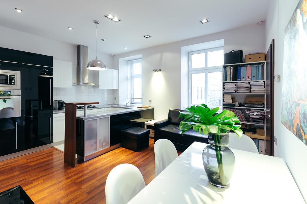 Apartment In The Strict City Centre Łódź Esterno foto